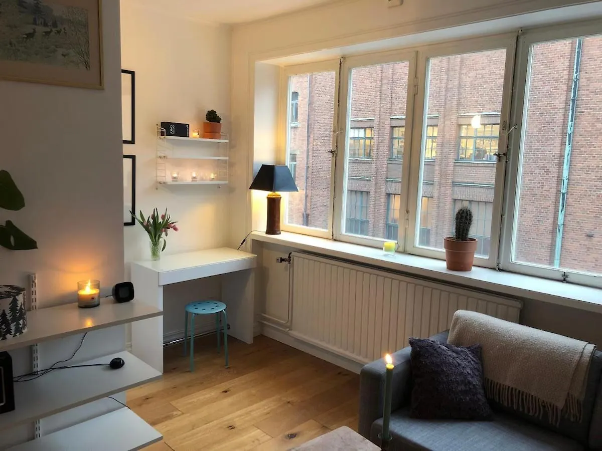 Apartment In So-Fo At Soedermalm 24Sqm contacts
